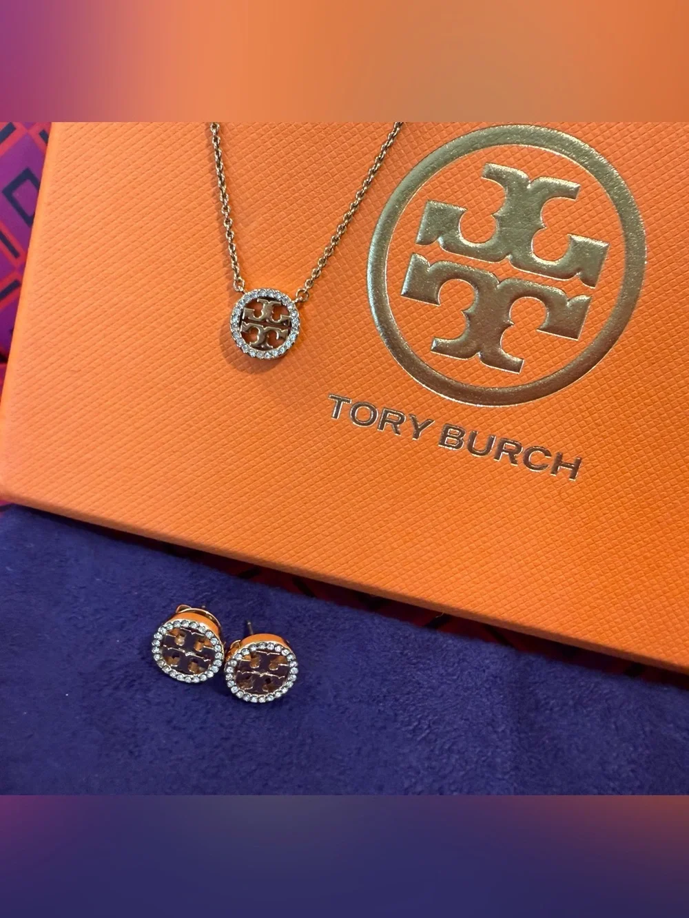 TORY BURCH *NWT* Miller Pave Pendant Necklace and Stud Earring Set in Gift Box